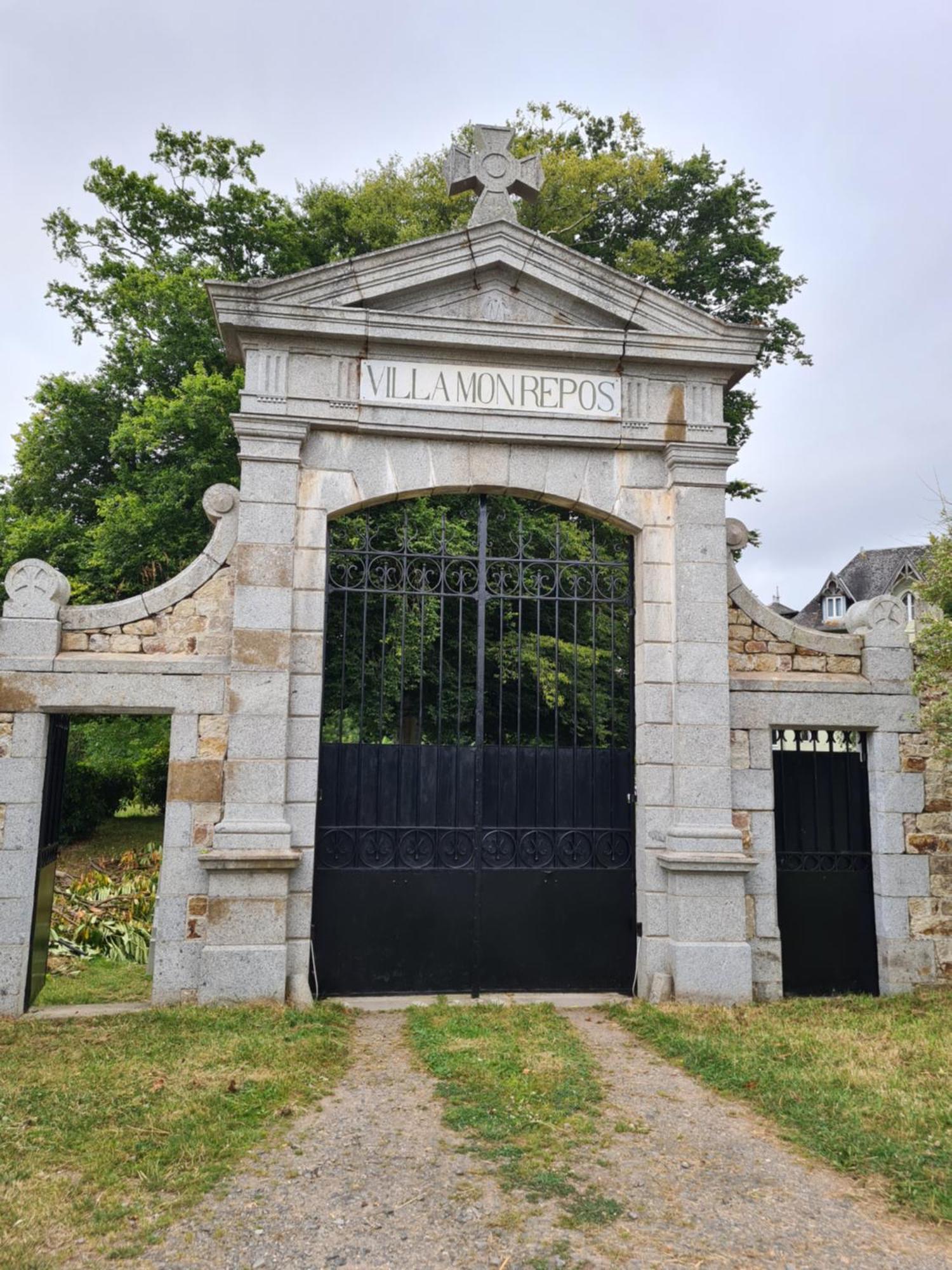 Villa Mon Repos Annebecq Landelles-et-Coupigny Exterior photo
